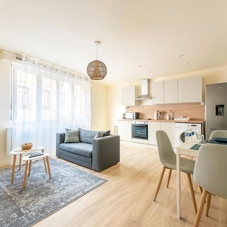 Le Classique - Appartement Elegant & Lumineux En Centre-Ville Douai Eksteriør billede