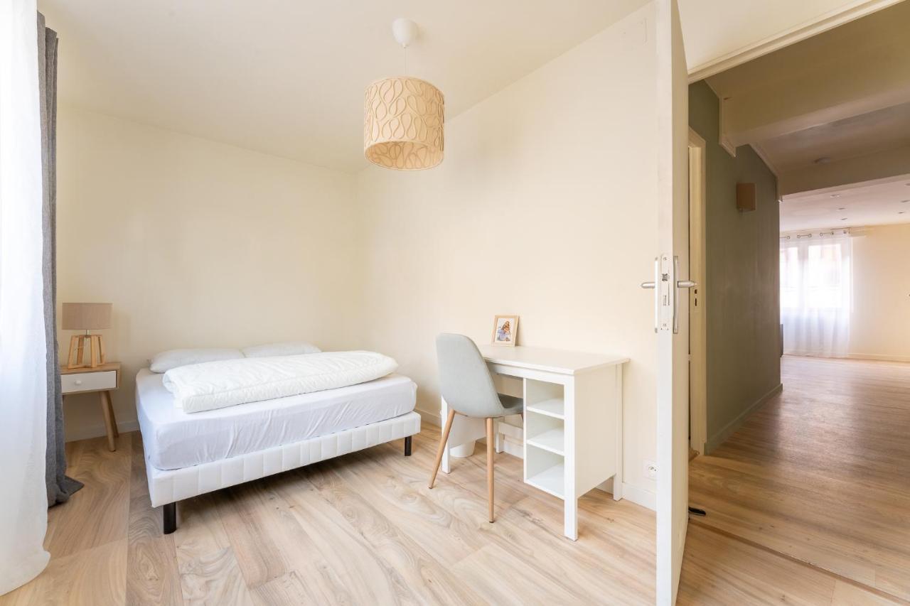 Le Classique - Appartement Elegant & Lumineux En Centre-Ville Douai Eksteriør billede